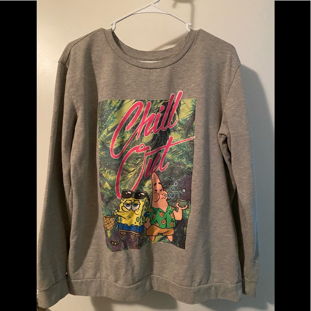 graphic pullover